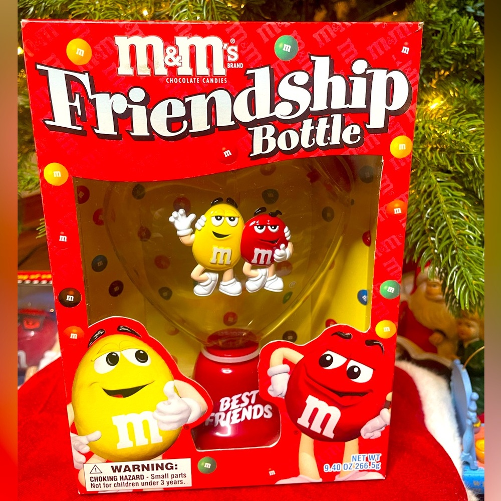 Vintage M&M Candy Bottle – Late 90s/Early 2000s Collectible!